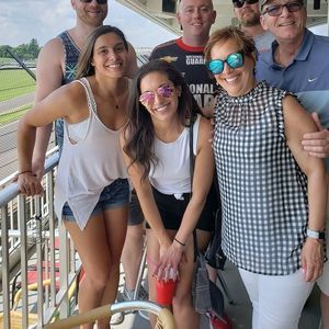 Meet your Posher, Nicole